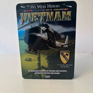 We Were Heroes: Vietnam DVD Steelbook - Black and Green